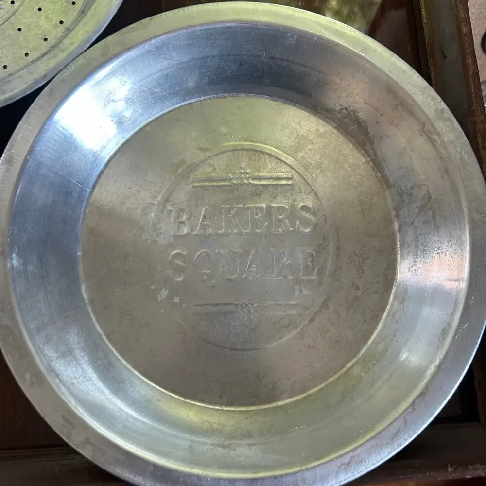 Vintage Bakers Square Pie Pans – Set of 2 – 9” Aluminum, 1 Solid & 1 Perforated